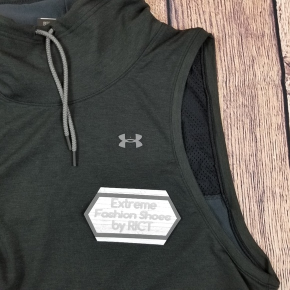 Under Armour Women's Fleece Sleeveless Size XL - Picture 4 of 6